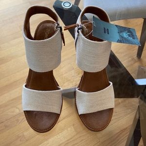 TOMS Majorca Cutout in Natural Size 10